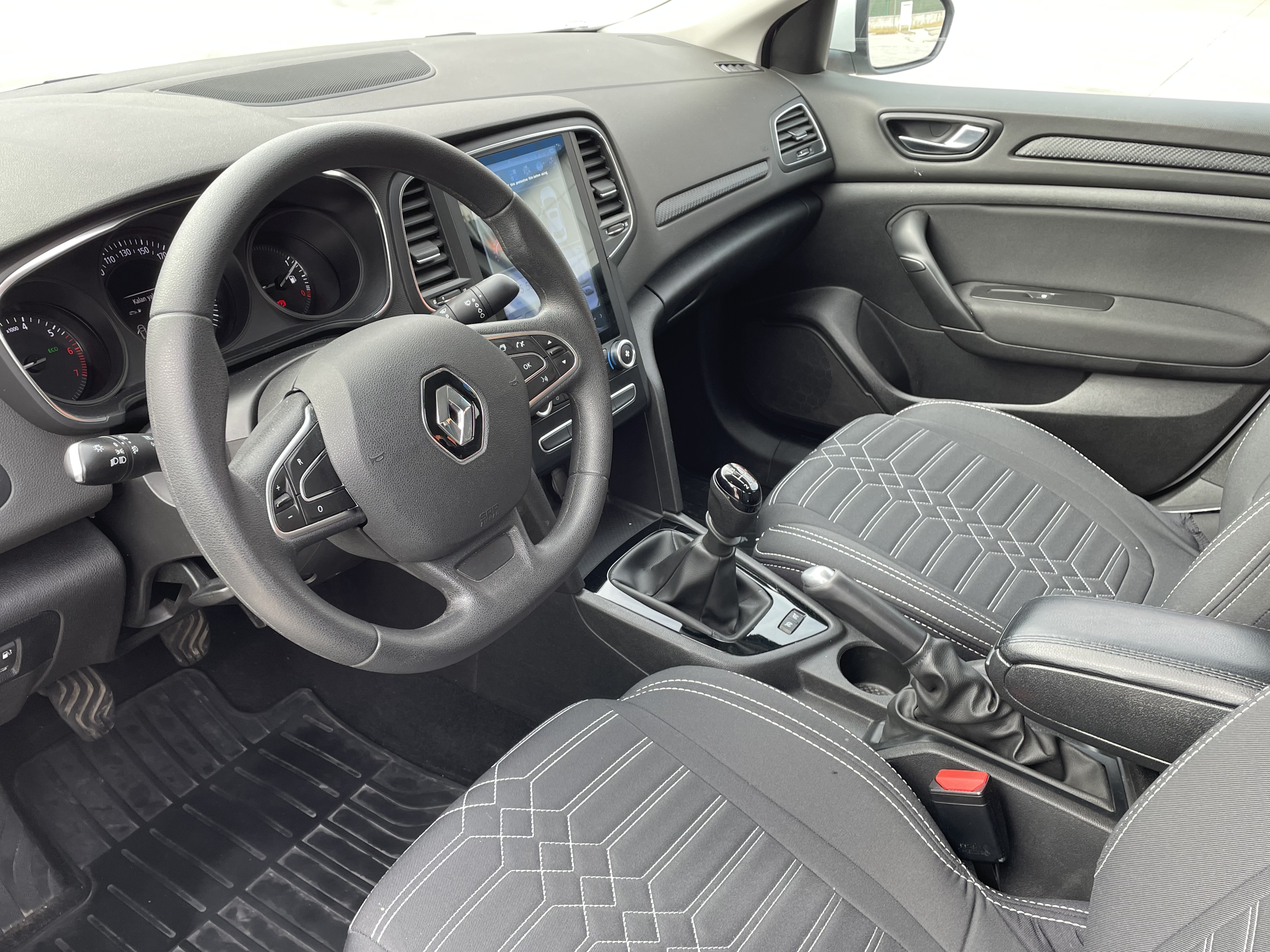 _OSMANER_2022 RENAULT MEGANE 1.3 TCE 140 BG EDC JOY BOYASIZ