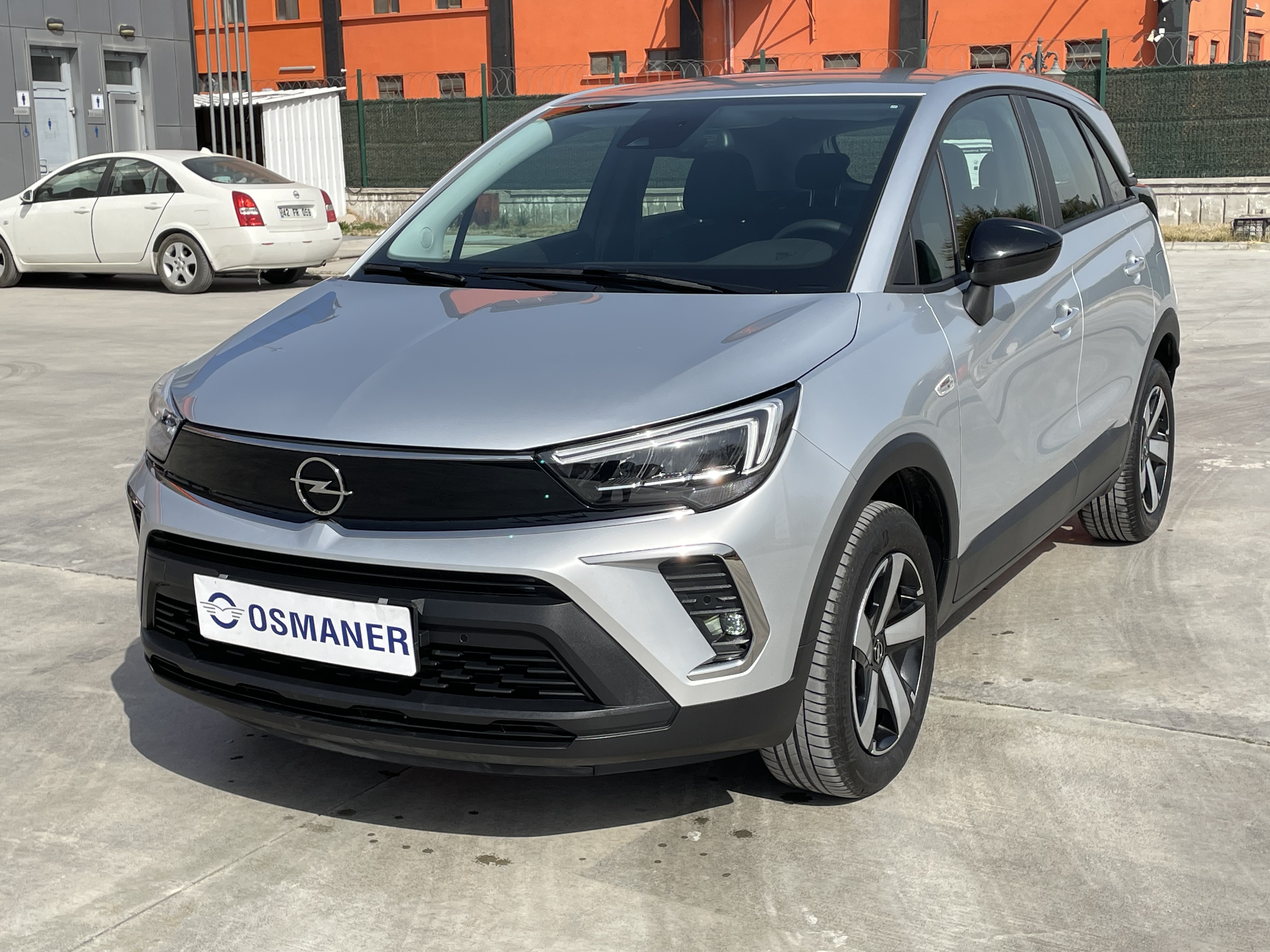 2023 OPEL CROSSLAND 1.2 T ESSENTİAL OTOMATİK BOYASIZ 17.000 KM*