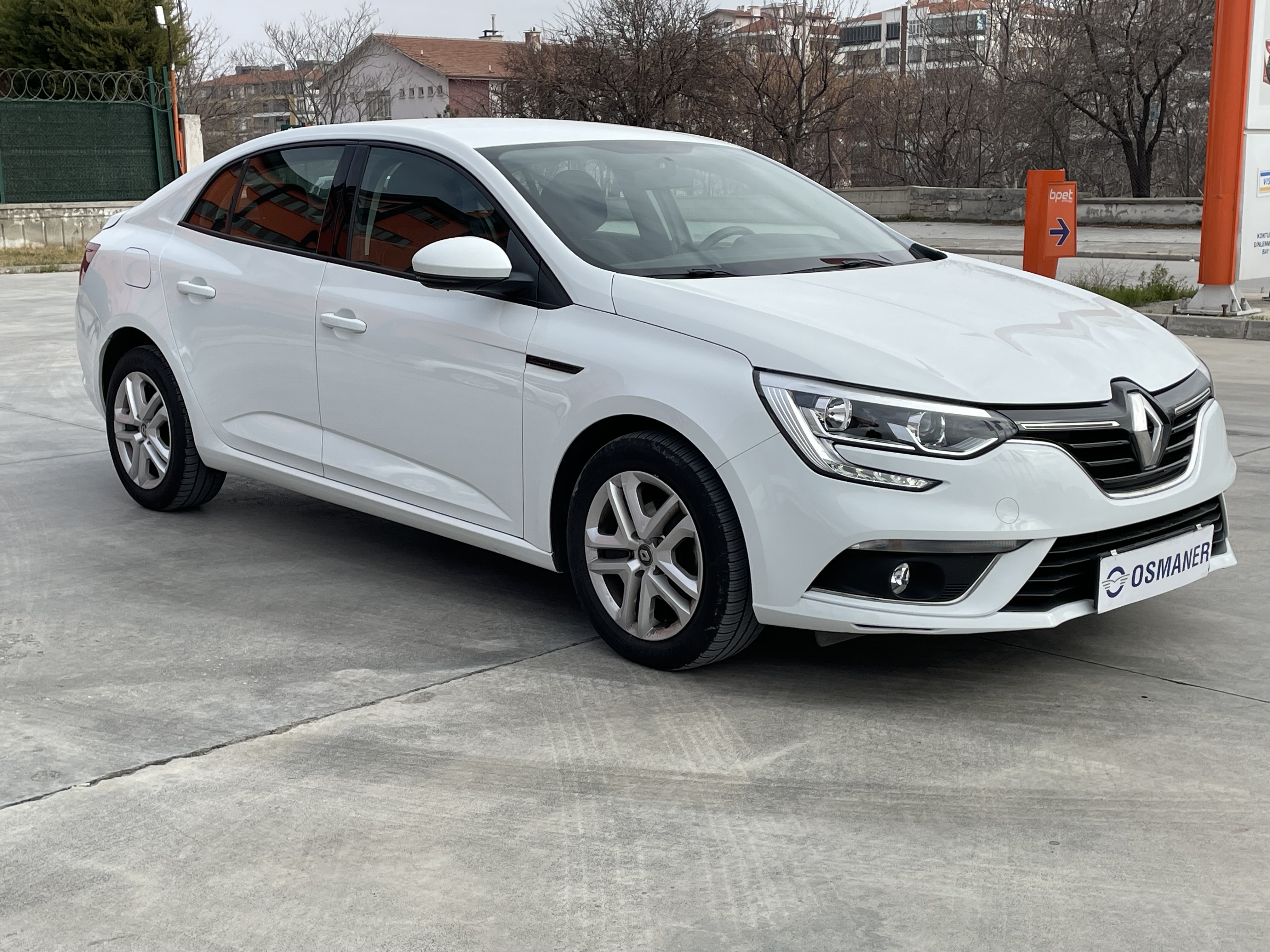 _OSMANER_2022 RENAULT MEGANE 1.3 TCE 140 BG EDC JOY BOYASIZ