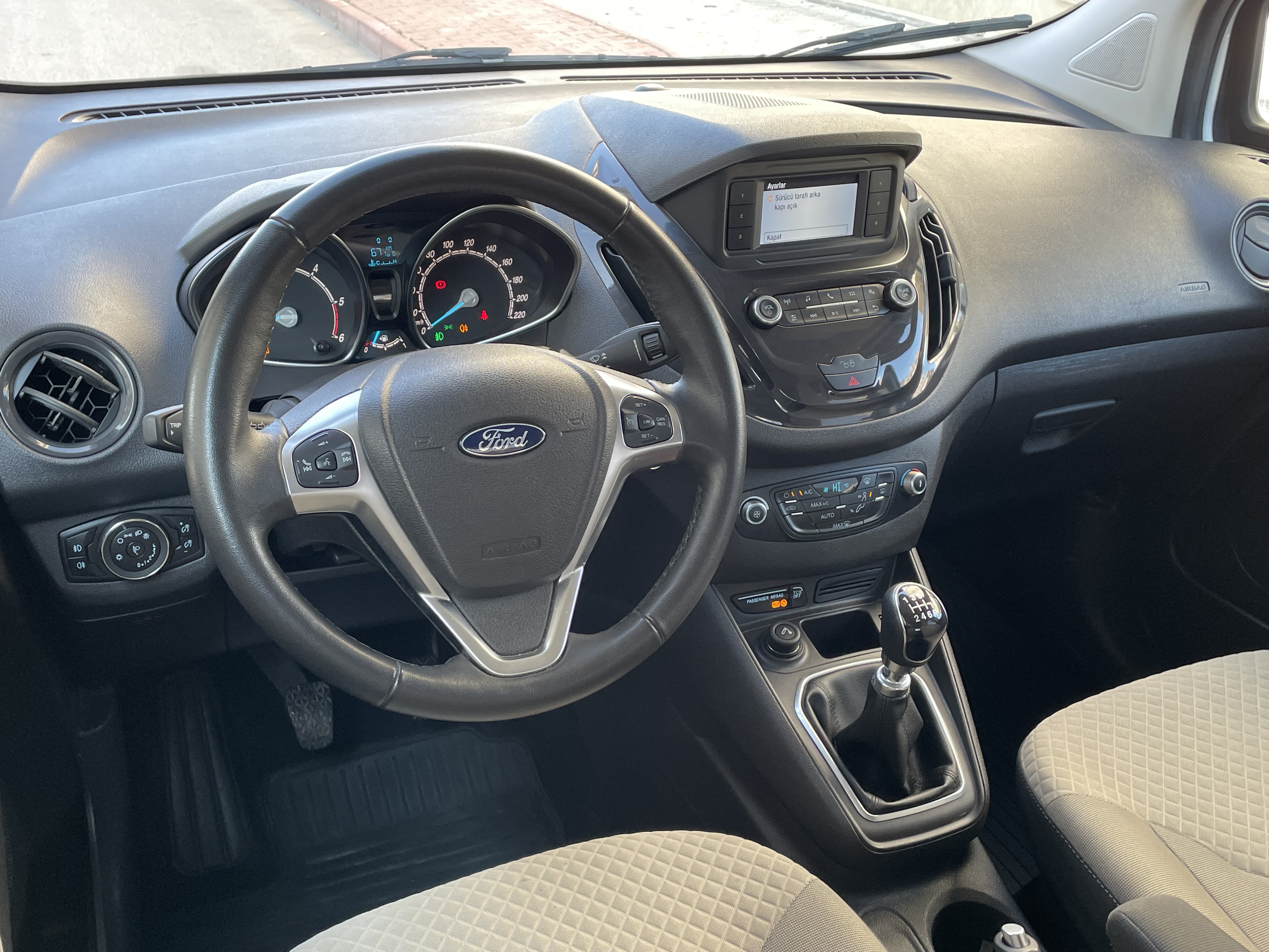 _OSMANER_ 2022 FORD TOURNEO COURİER 1.5 TDCİ TITANIYUM BOYASIZ